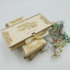 Drewniane Pudełko z Grawerem – Prezent na Dzień Nauczyciela z Personalizacją 2