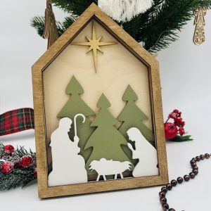 Kolorowa stajenka ze Świętą Rodziną –  dekoracja ze sklejki