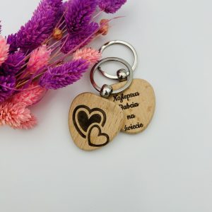 Brelok Drewniany z Grawerem - Idealny Prezent na Dzień Babci